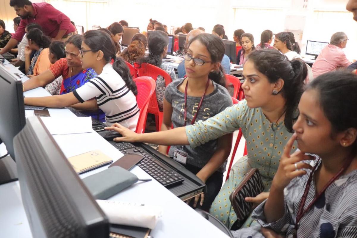 Mapathon event in Kochi. Photo by Aparna Vijaykumar, WRI India.