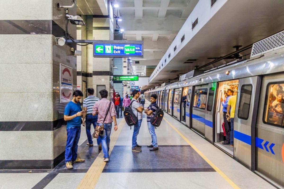 WRI India’s Station Access and Mobility Program (STAMP) brings in innovative technologies to address issues related to first- and last-mile connectivity at metro stations across India