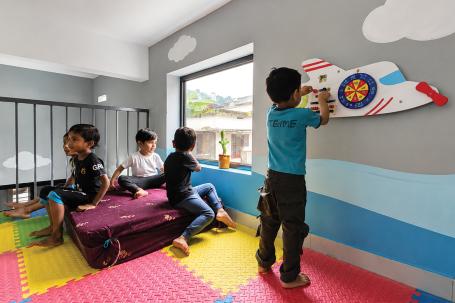children play in the play space