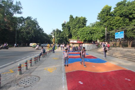 Safe school zone mandir marg