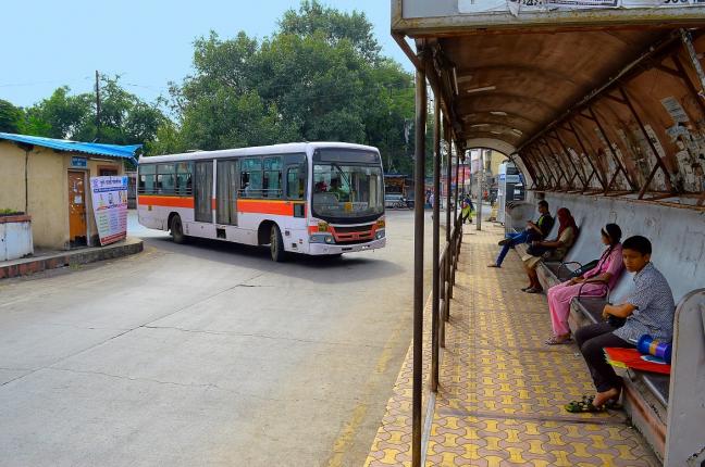 To realize the potential of PPPs in bus operations, there is a need to identify and address the inherent and localized challenges in bus service planning and improve the execution of PPP contracts. Photo by RealityImages.