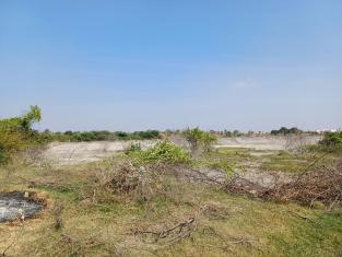 Climate risks such as insufficient rainfall completely upend livelihood opportunities for agriculture-dependent households. Seen in the picture is an area that used to be a community lake used for irrigation.